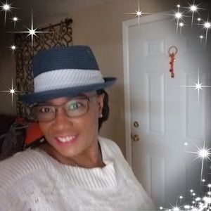 Meet your Posher, Dorothy